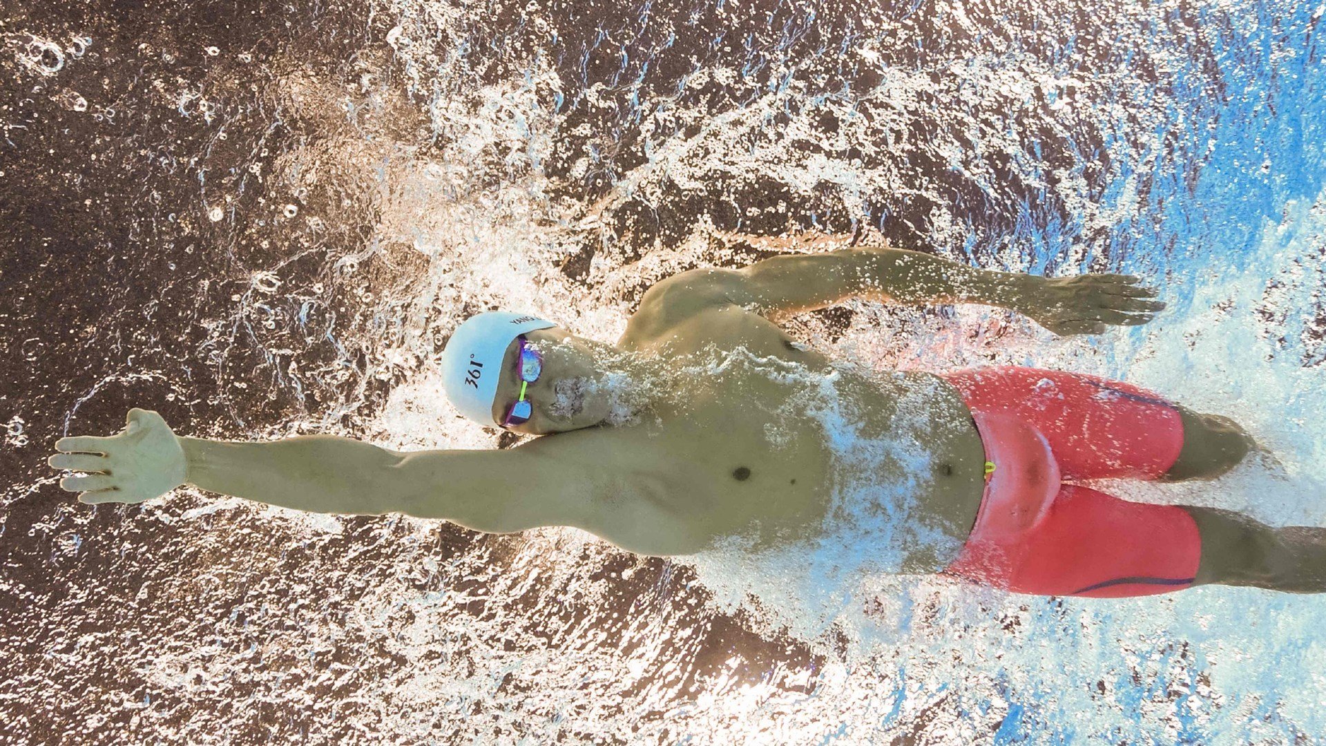 冠军争夺白热化